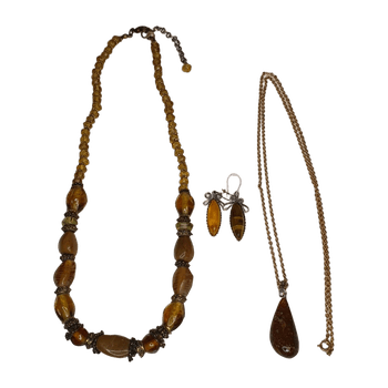 Korusetti meripihka jewelry