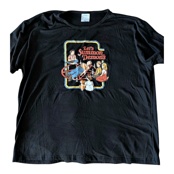 Black graphic print t-shirt