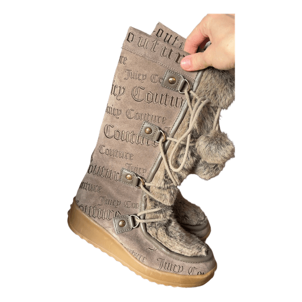 Vintage y2k Juicy Couture "Igloo" Monogram Suede Mukluk Snow Boots size 36