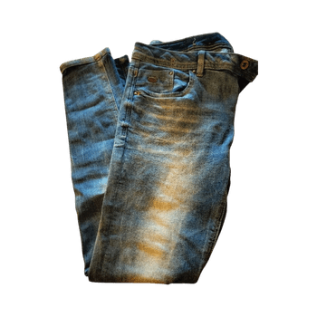 Siniset skinny-farkut