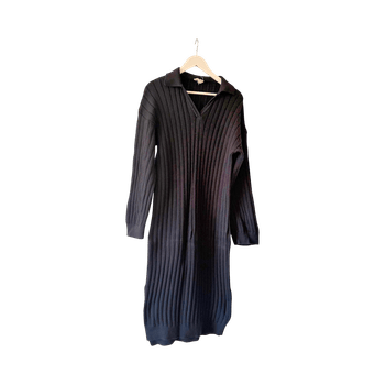 Le Capsole musta ribbineulemekko XXL