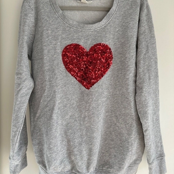 Mama h&m sydänpaita