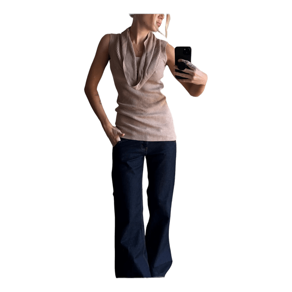 Beige ærmeløs ribstrikket top