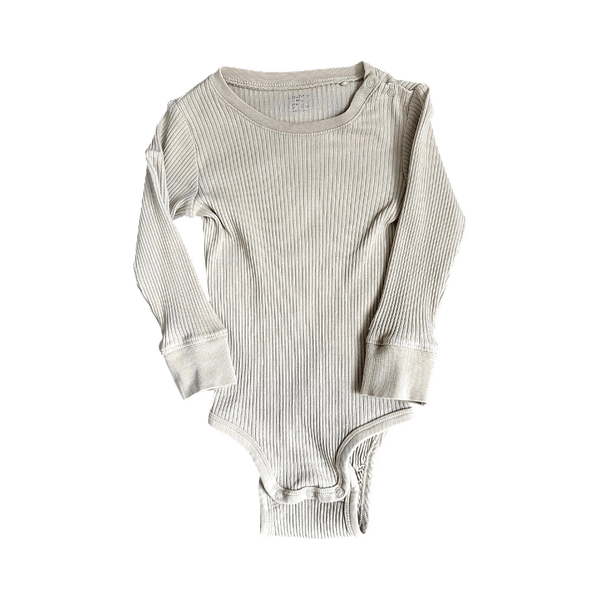 Kids' long-sleeve bodysuit