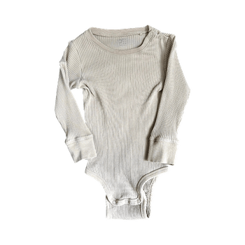 Kids' long-sleeve bodysuit