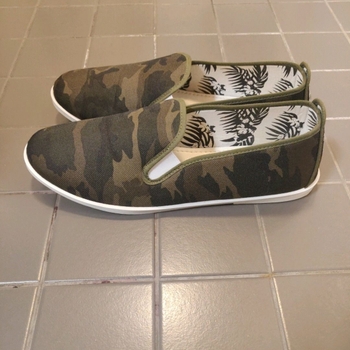 Flossy style loafers
