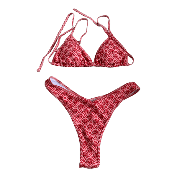 Rød bikini med mønster