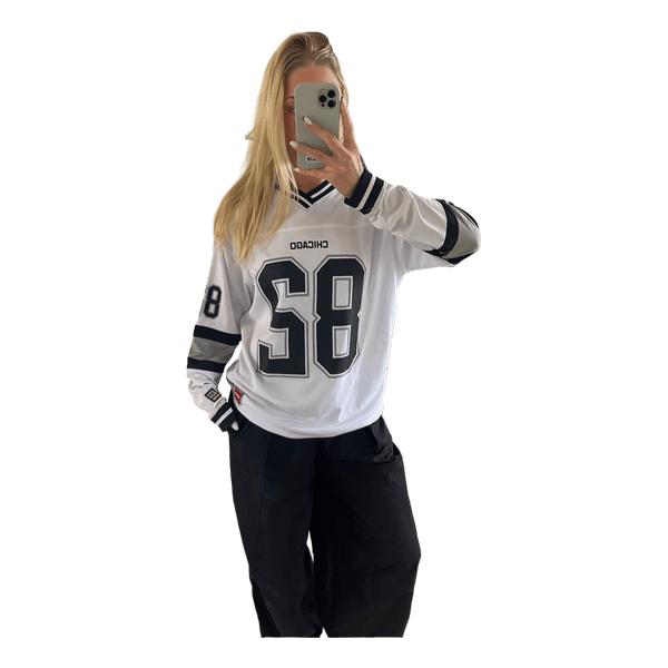 White long-sleeved jersey top