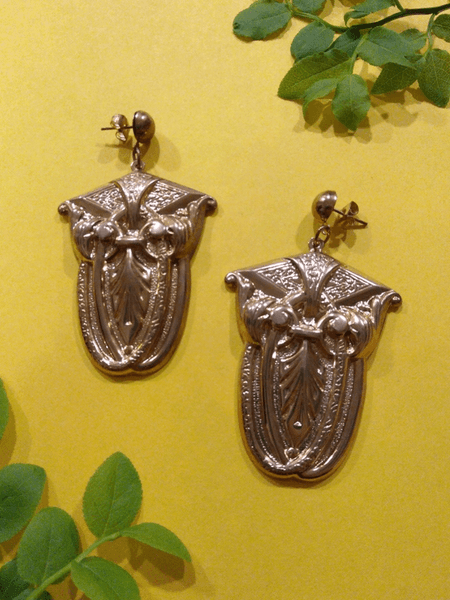 Vintage jewelry