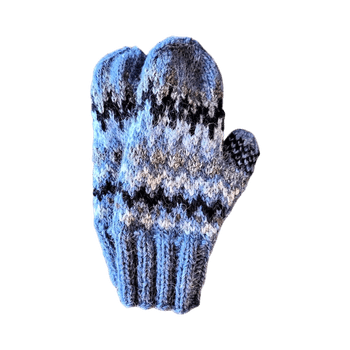 Itse neulotut lapaset