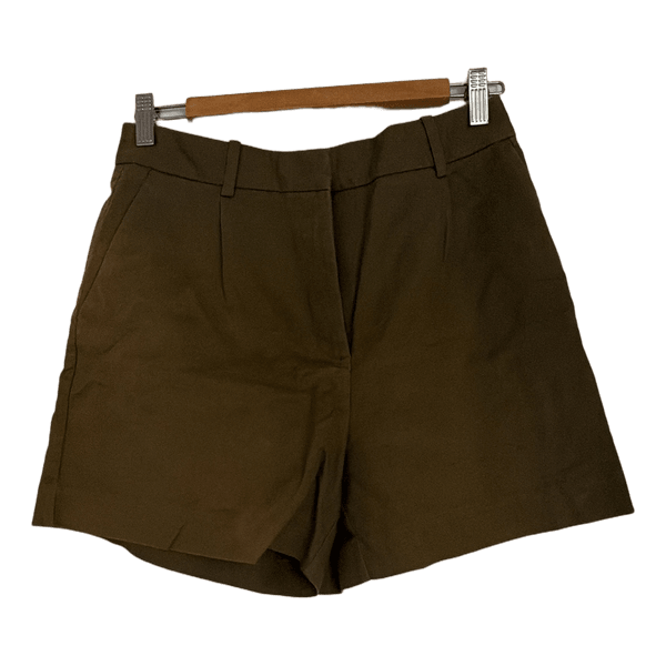 Olivengrønne shorts