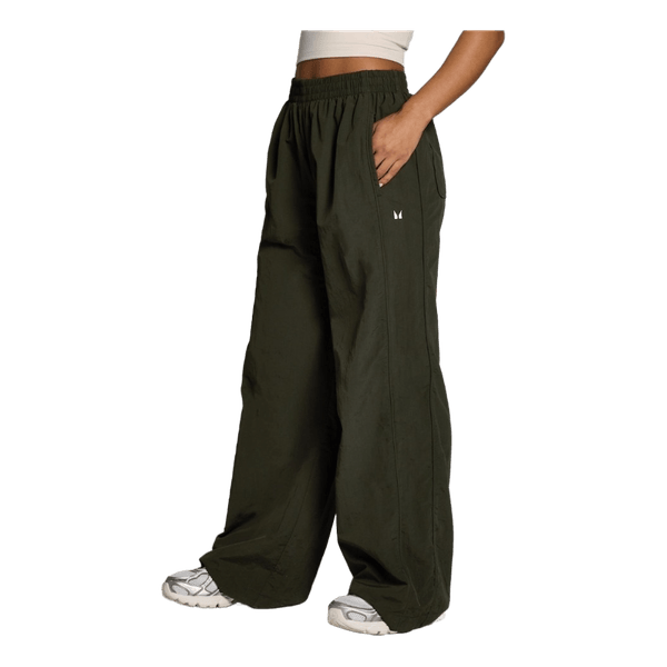 Green wide-leg trousers