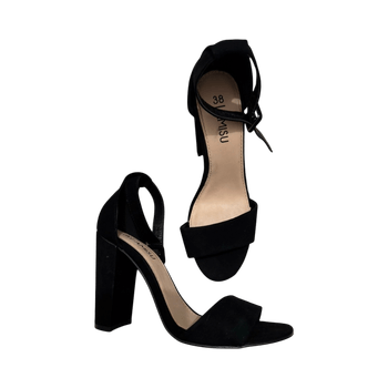 Korolliset mustat sandaalit