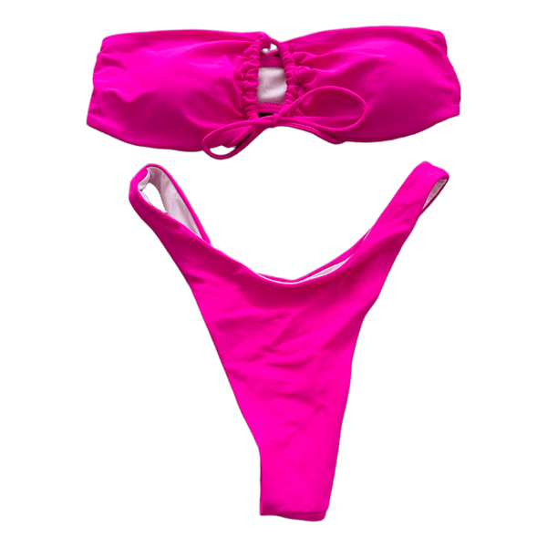 Fuksia bikiinikomplekt