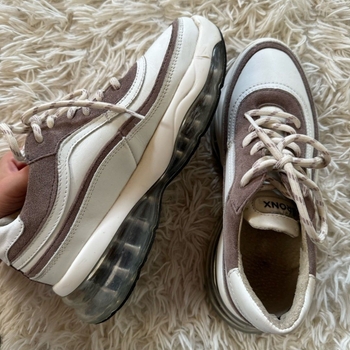 Bronx sneakers
