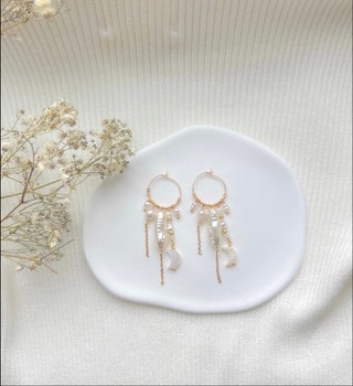 Handmade Creoler med perlevedhæng — Secondhand Øreringe — DKK 120.00