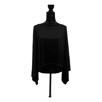 Sort poncho med nitter