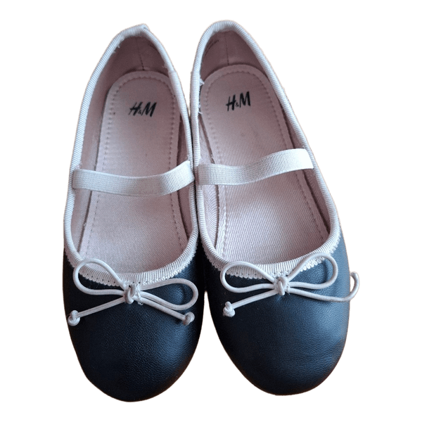 Mustad H&M balleriiinad