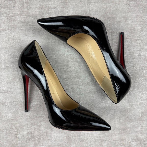 Christian Louboutin So Kate Heels