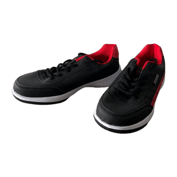 sports shoes