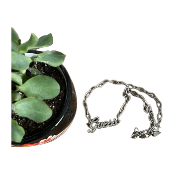Guess necklace 
