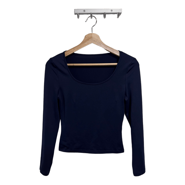 Blue long sleeved top