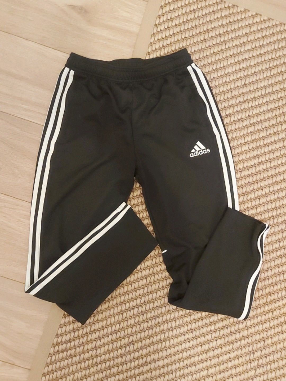 Adidas jeans