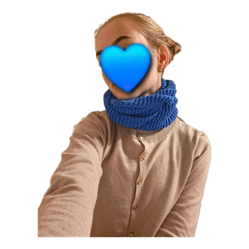 Sinine kootud sall
