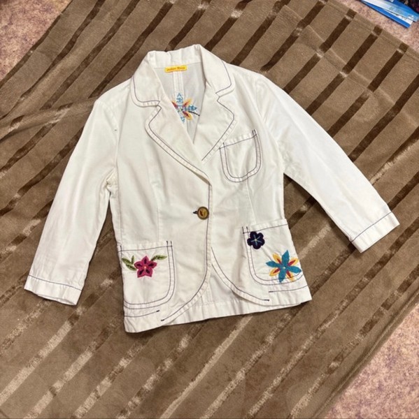 White embroidered blazer