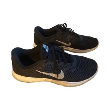 Nike FLex TR 7 mustat treenikengät 40