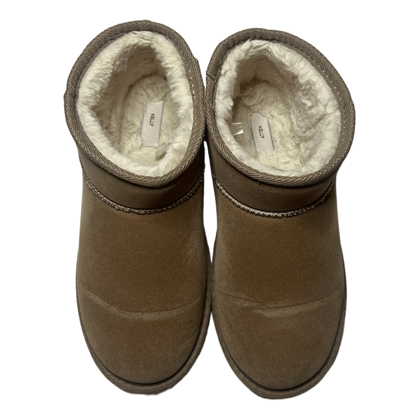 Uggs fra Nelly i str 39