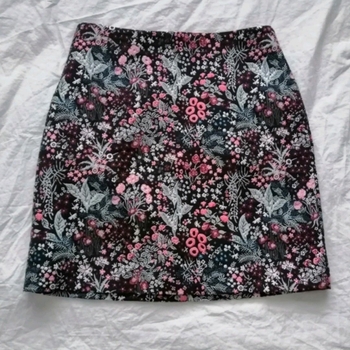 H&m skirt