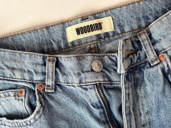 Woodbird lyseblå jeans
