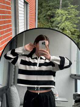 Striped cropped polo sweater