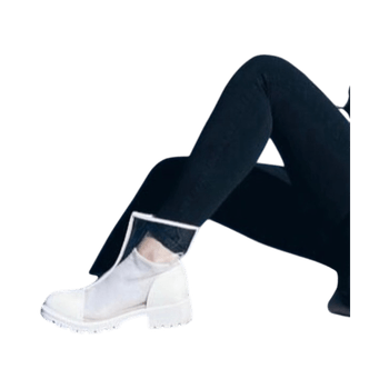 Valkeat läpinäkyvät kumisaappaat 39 – minimal / street / edgy / clean / preppy
