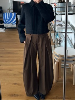 Short wool-blend jacket with collar