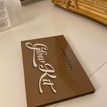 Anastasia beverly hills beauty product