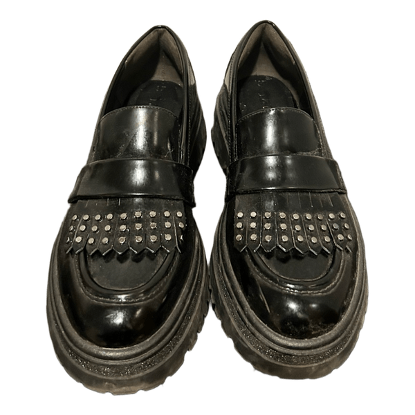 Tamaris mustat platform loaferit
