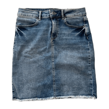 Pieces skirt