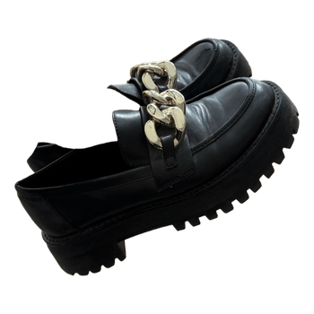 Stradivarius loaferit