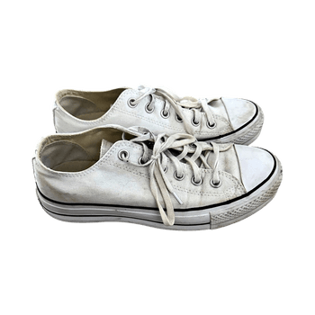 Valkoiset kangastossut