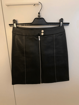 Gina tricot skirt