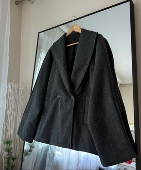 Stilingas pilkas oversize paltas / puspaltis 🌟