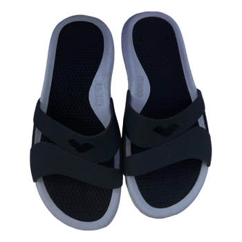 Arena black white slides