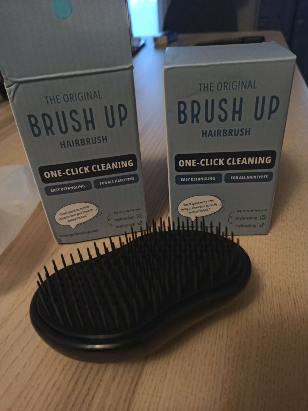 Brush up accessory