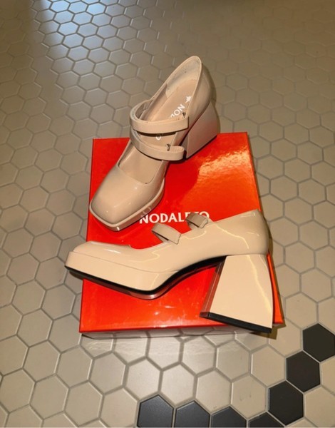 Nodaleto Bulla Babies heels beige