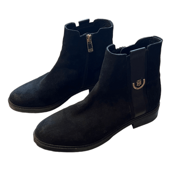 Mustat Tommy Hilfiger nilkkurit