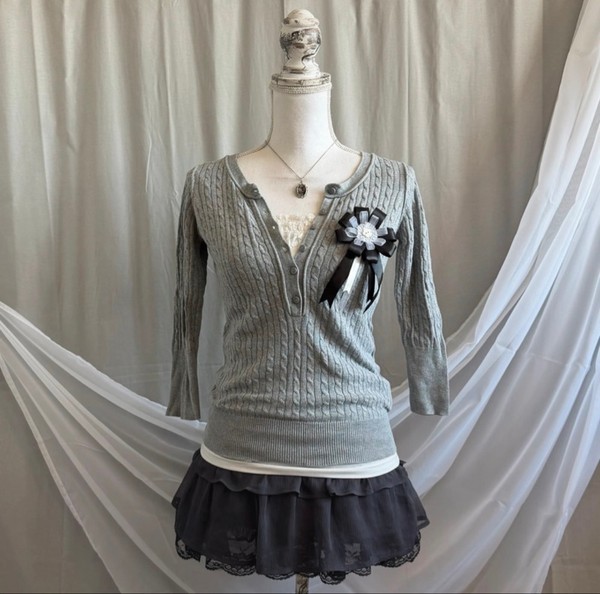 Grey cable knit jumper