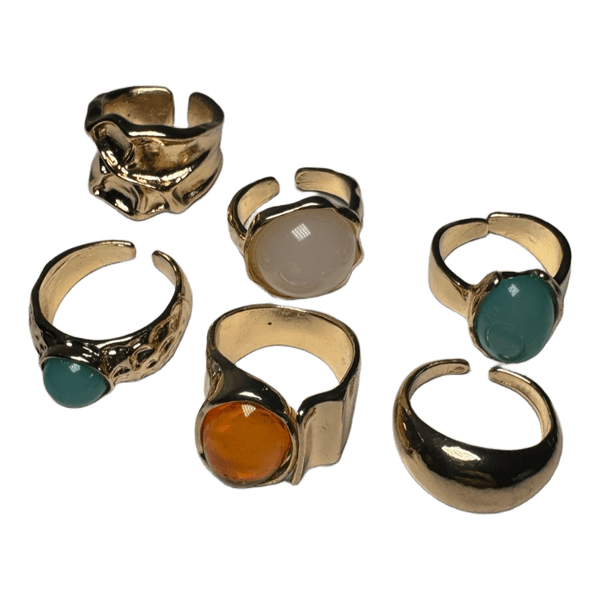 Gold ring set