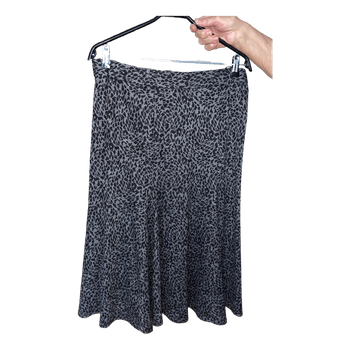Grey animal print skirt